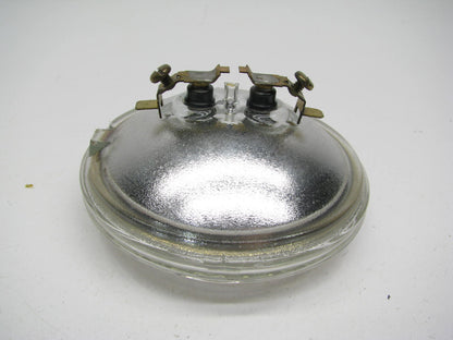 Philips 4511 Sealed Beam Tractor Flood Headlight Lamp Bulb - 6V 30W PAR36