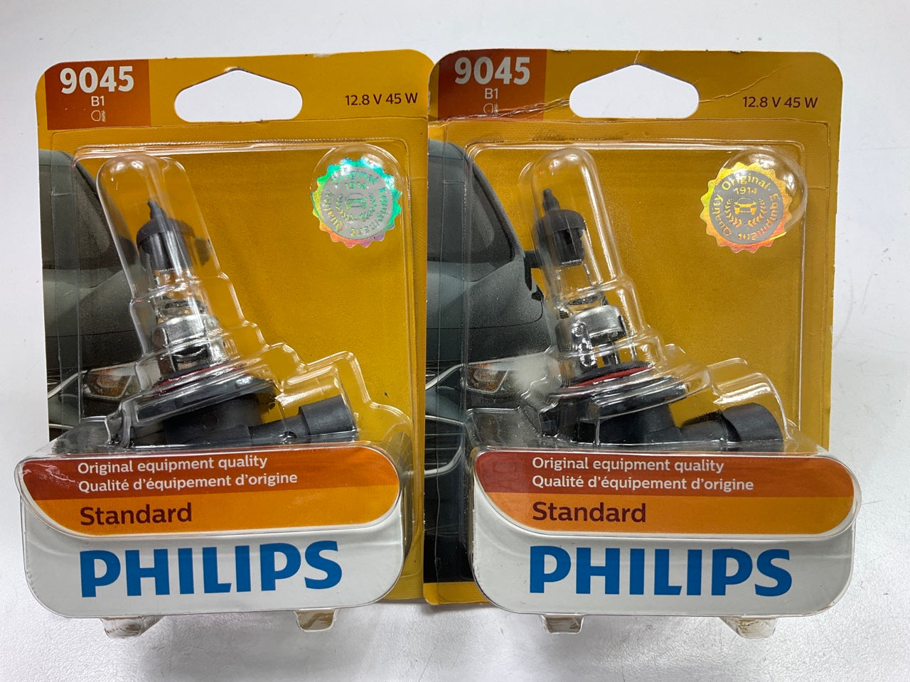 (2) Philips 9045B1 Standard Fog Lamp Light Bulb 9045