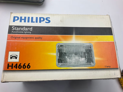 (2) Philips H4666 Sealed Beam Headlamp Headlight Light Bulb