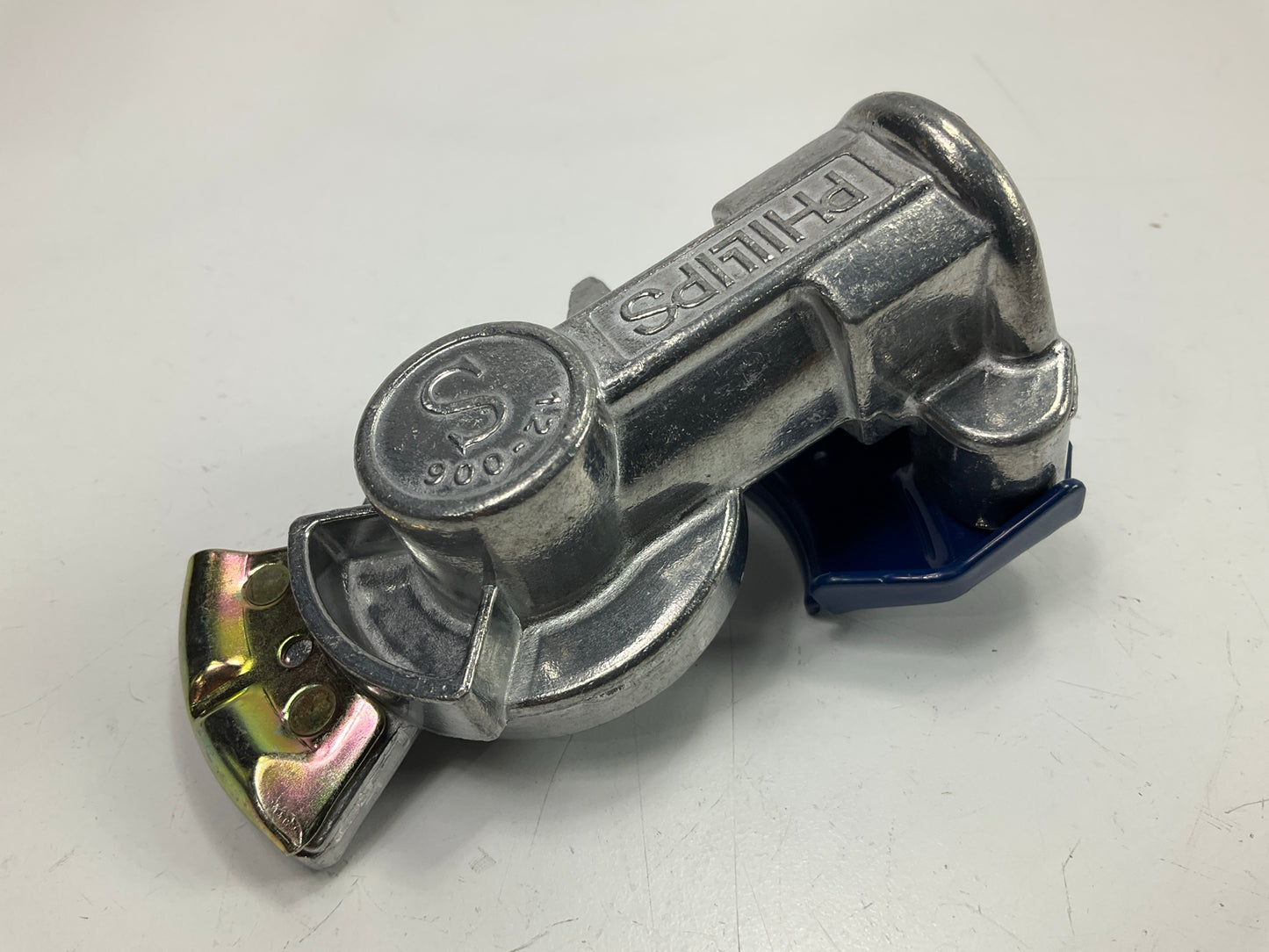Phillips 12-006 Blue Gladhand Standard Service Mount 1/2 FPT Female Pipe Thread