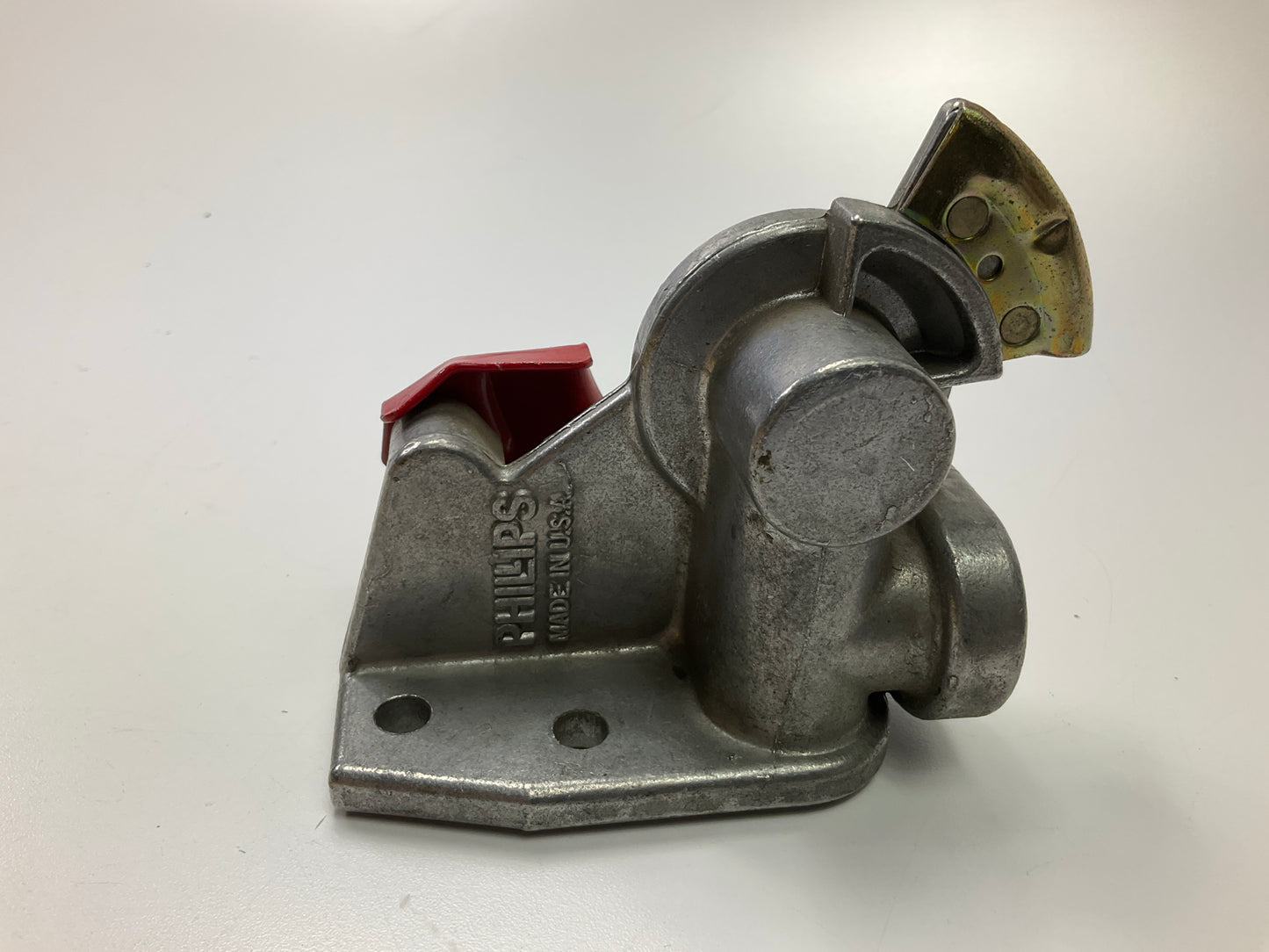 Phillips 12-138 Red 3/8'' Bottom Gladhand Emergency Port (Female Pipe Thread)