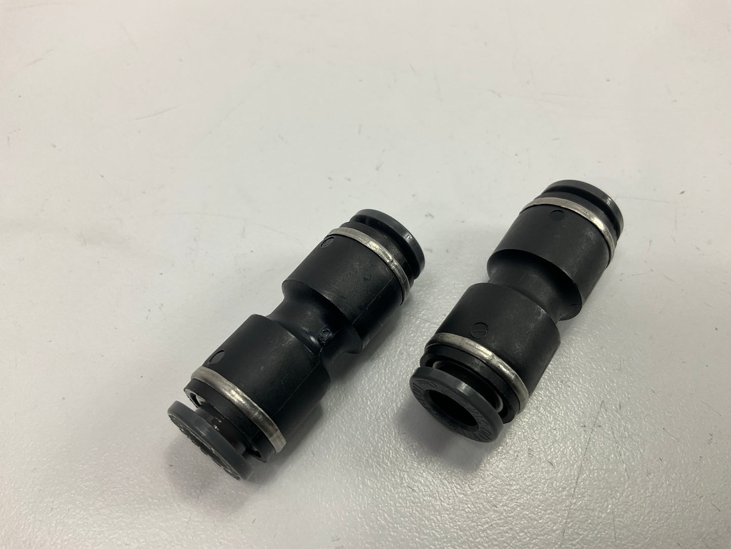 (10) Phillips 12-95044 Air Brake 1/4'' Push To Connect PTC Full Union Fittings