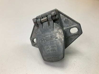 Phillips 15-320 Single Pole Zinc Die-Cast Socket