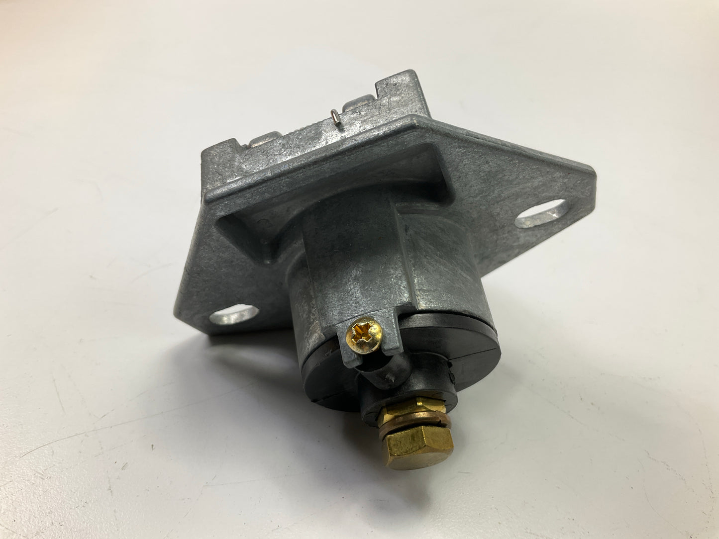 Phillips 15-320 Single Pole Zinc Die-Cast Socket