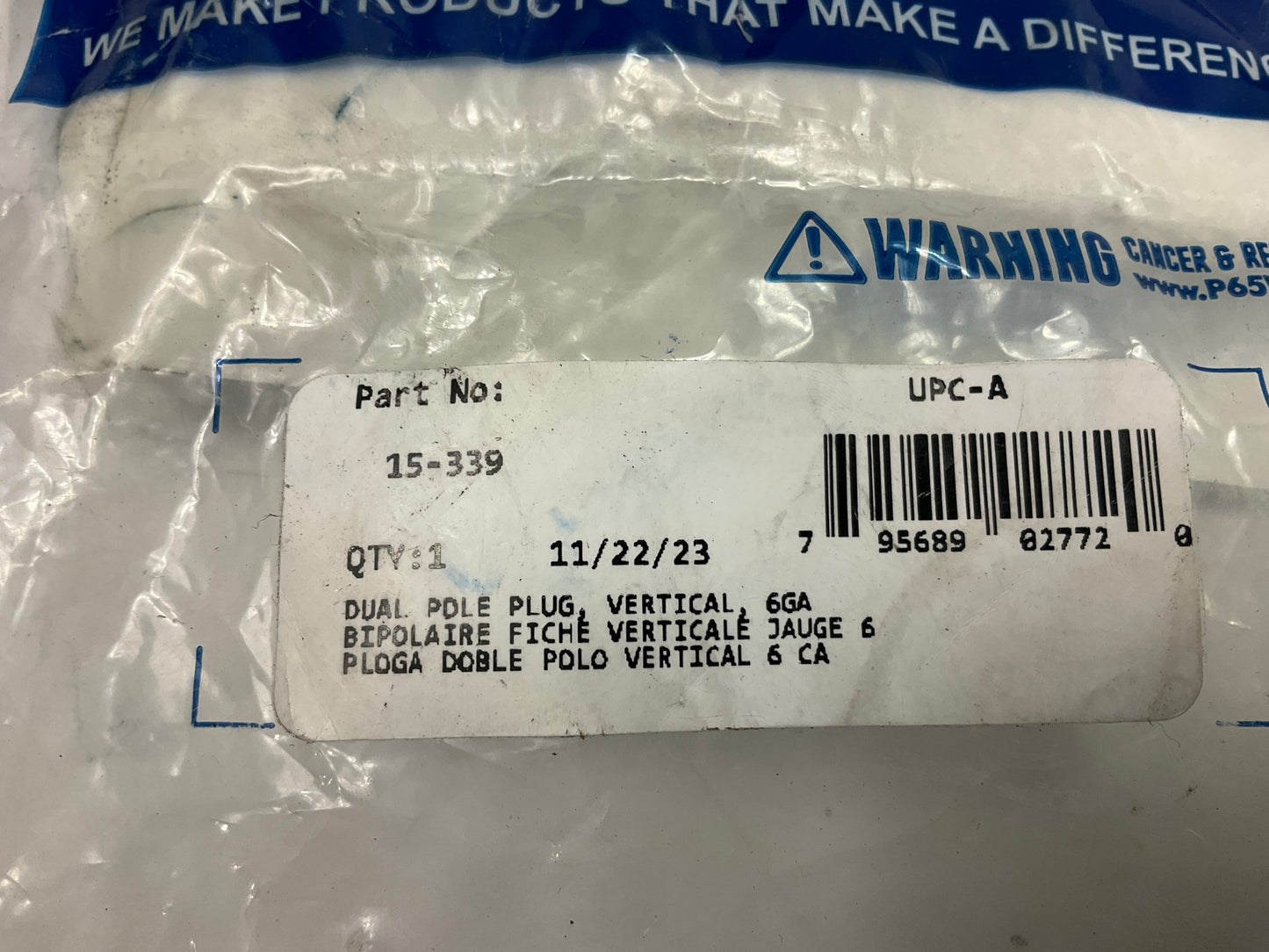 Phillips 15-339 Dual Pole Socket Plug 6 Ga., Zinc Die Cast, Vertical