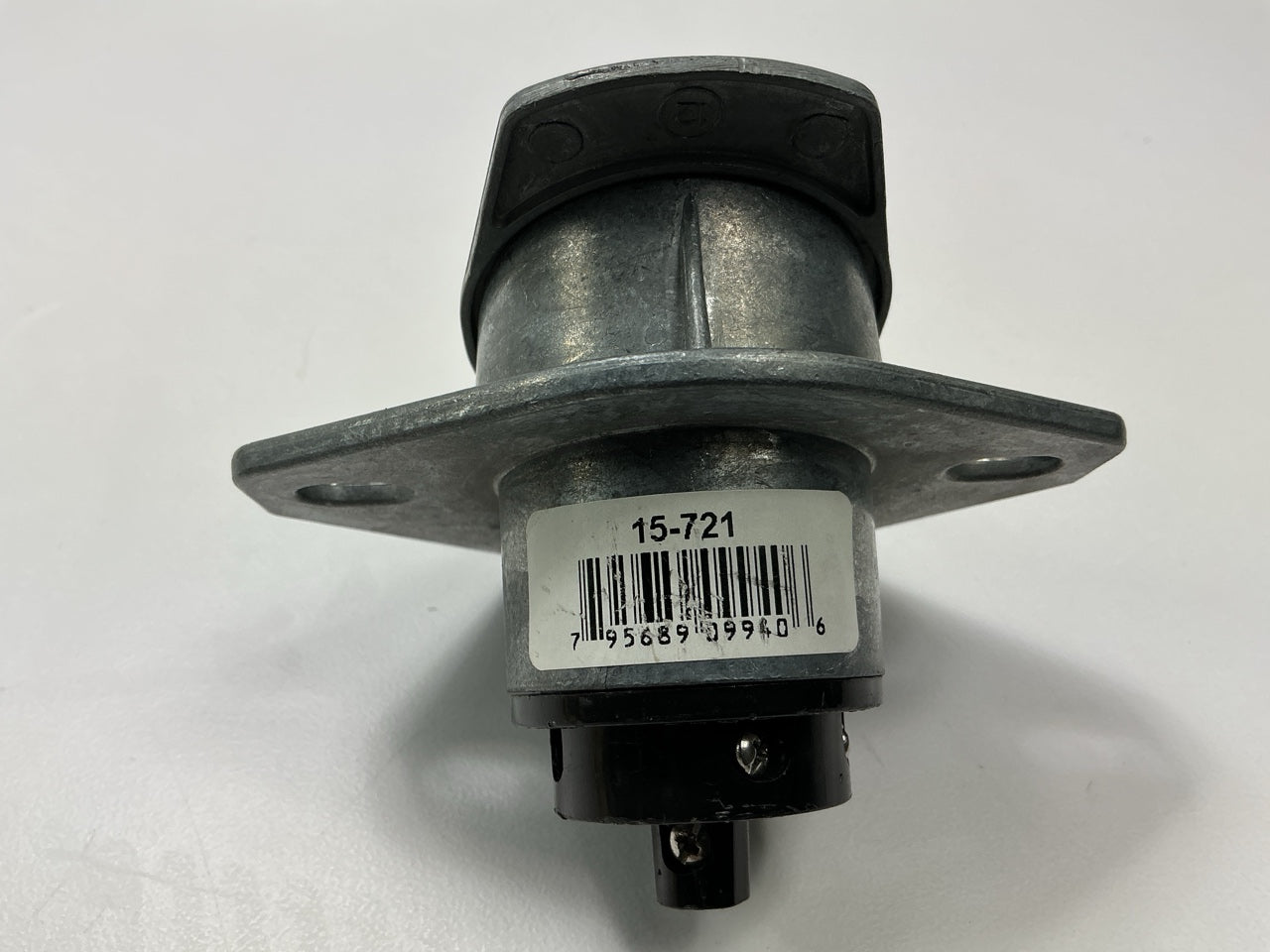 Phillips 15-721 Socket 7-Pin Wire Insertion Solid Pins J560