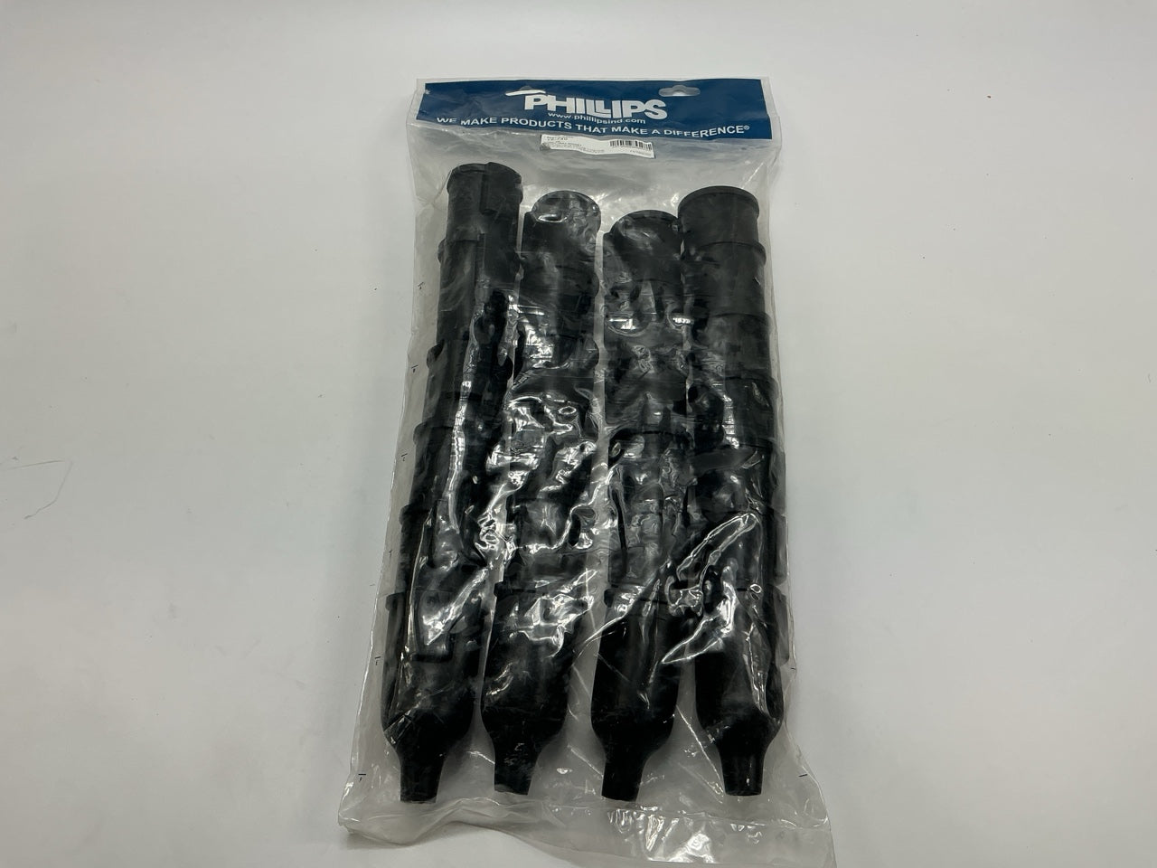 Phillips 15-740 Rubber Socket Boots For 7-Pin Sockets & Phillips 15-320, 25 Pcs