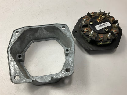 Phillips 15-768 Nosebox Zinc Die-Cast 1-7/8'' Depth + 15-753 Trailer Socket 7-way