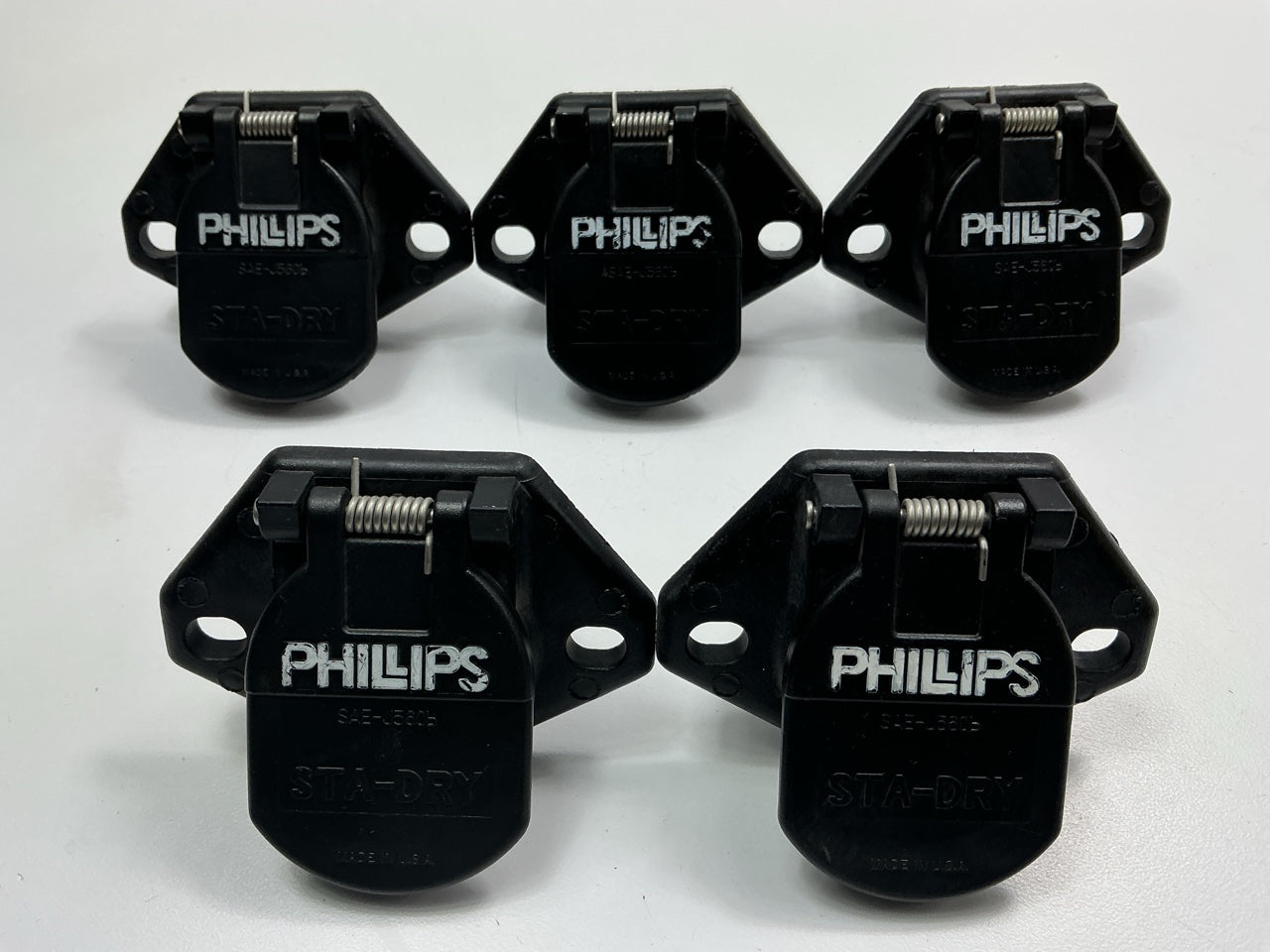 (5) PHILLIPS 16-720 Sta-Dry 7-Way Nylon Receptacle Split Pin Socket Connector