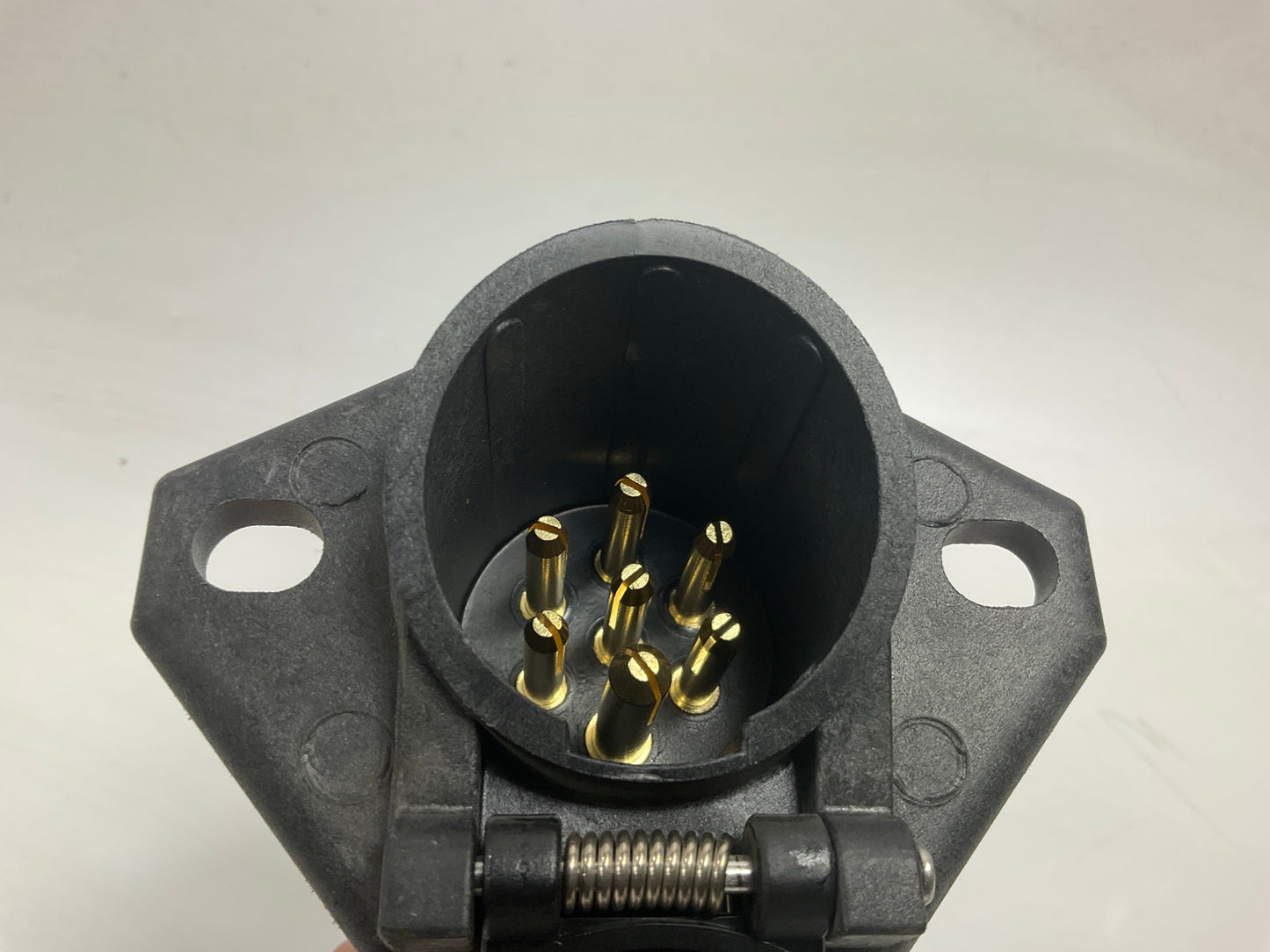 Phillips 16-726 7-Way STA DRY Socket QCS Receptacle With Locking Clip