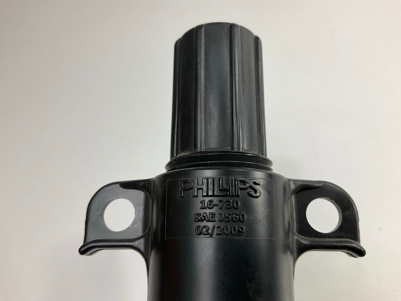 Phillips Weather-Tite 16-730 Perma Plug 7-Pin Female Trailer Connector Plug