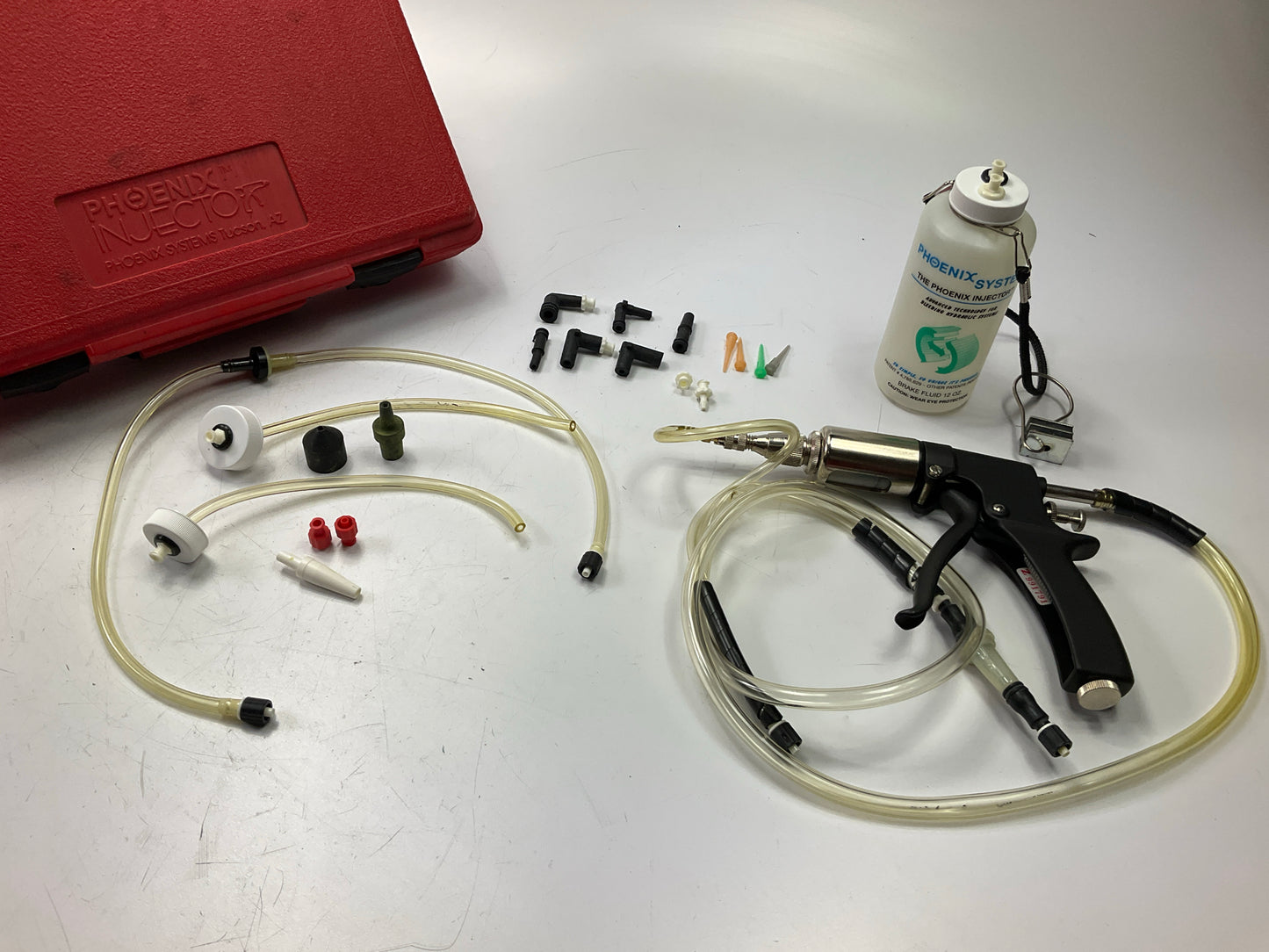 Phoenix MAXPRO-205 Phoenix Systems Hydraulic Brake And Clutch Bleeder Tool Gun