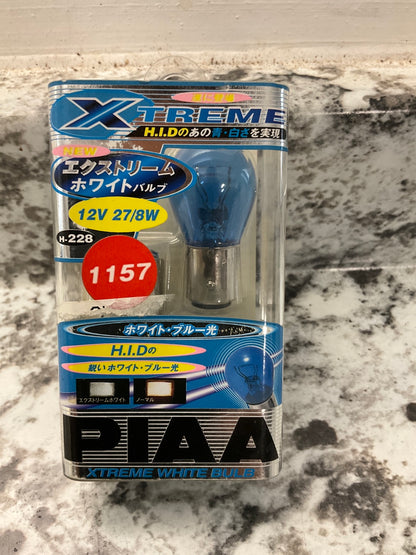 PIAA 1157 Xtreme White Miniature Bulbs 27/8w 4000k, Twin Pack (White) - 19228
