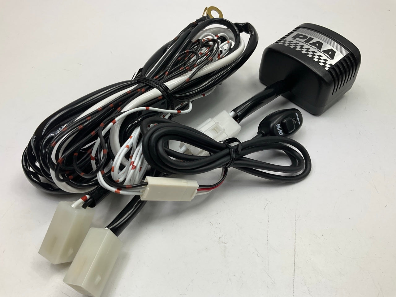 PIAA 5296 Fog Light Lamp 520 Series Xtreme White All Terrain Pattern Lamp Kit