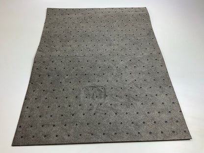 PIG 25300 Universal Medium Weight Oil Spill Absosrbent Mat Pad- 15'' X 20''- (100)