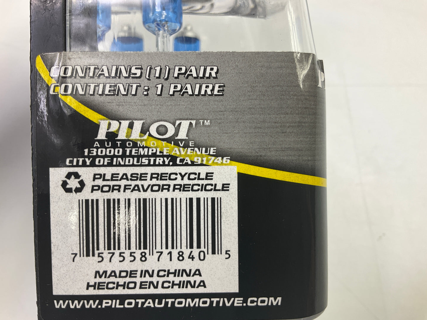 Pilot # 881 Xenon Fog Lamp Fog Light Bulbs, Pair, Super White, 27W