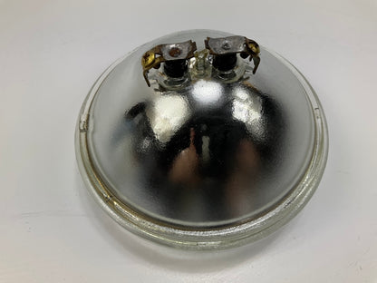(2) Pilot 4419 Sealed Beam Headlight Lamp Light Bulb 12V 35W