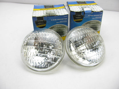 (2) Pilot 4511 Sealed Beam Incandescent Headlight Head Lamp Bulbs 6V 30W 4.5''