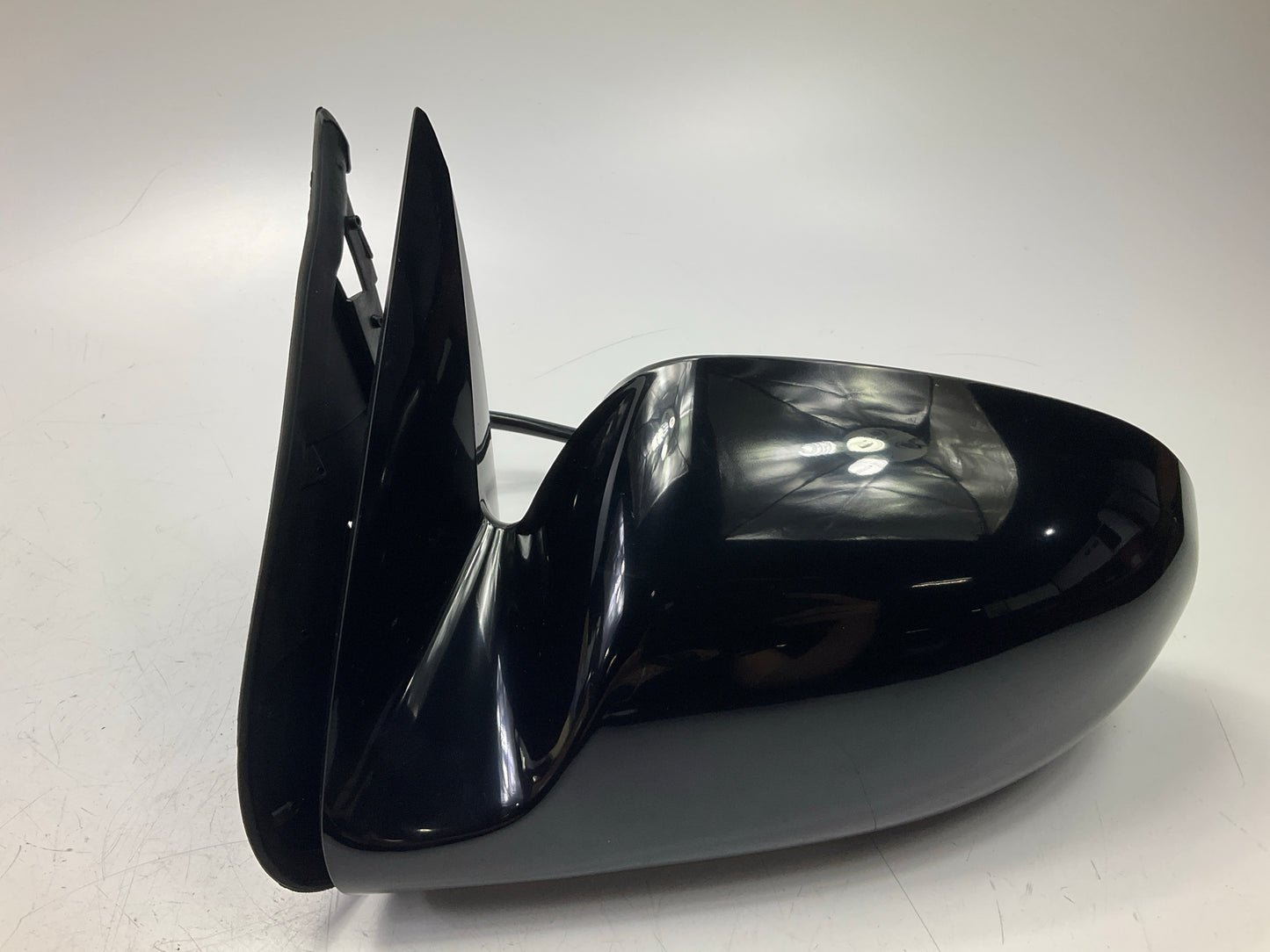 Pilot 5750042 Left Heated Power Mirror For 2000-2006 Nissan Sentra