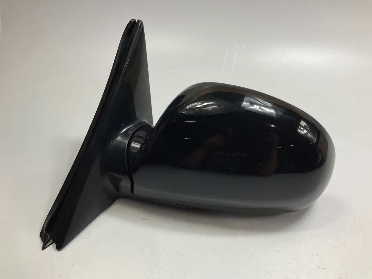 Pilot 7700742 Left Heated Power Mirror For 2002-2006 Hyundai Accent