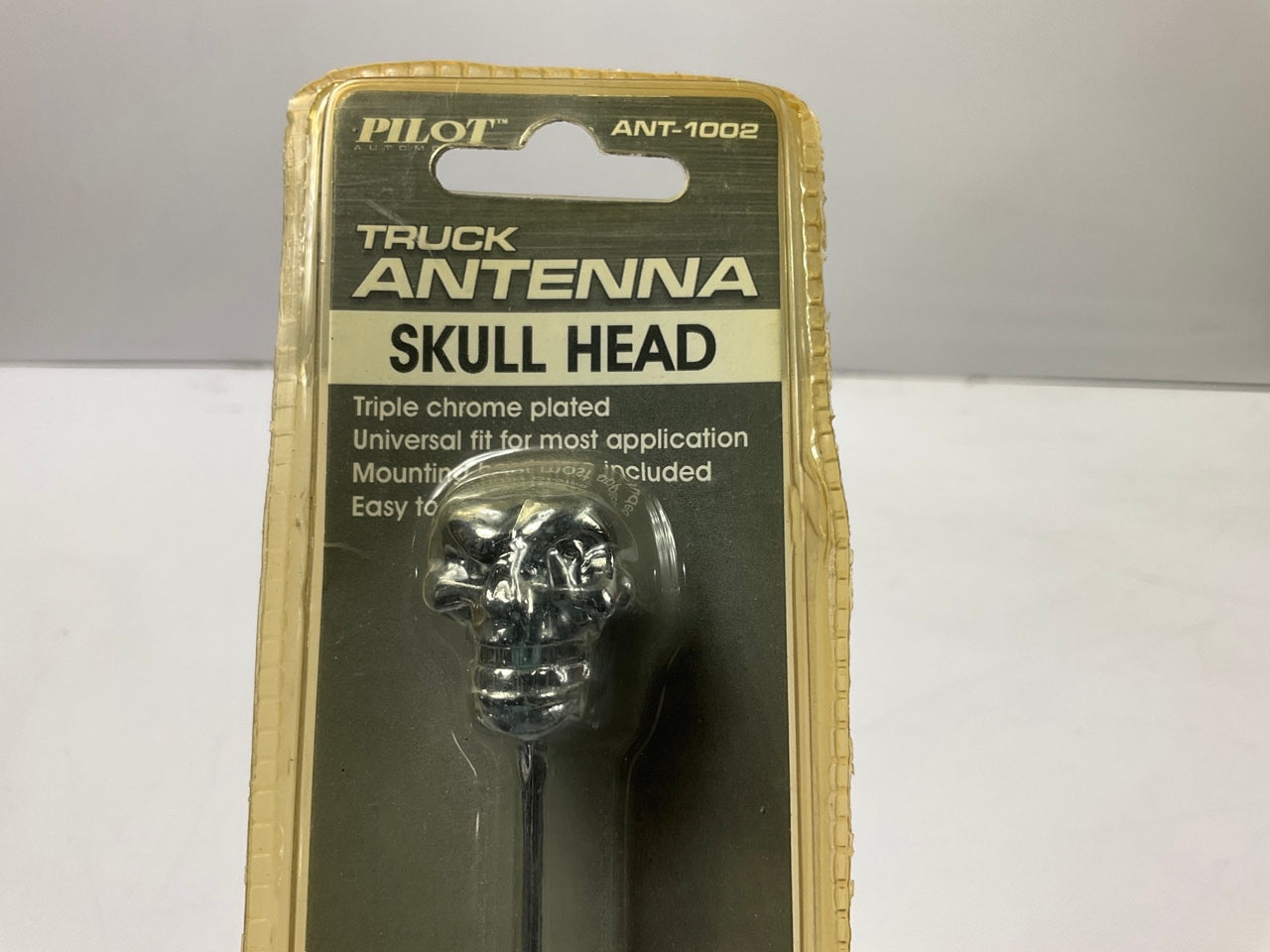 Pilot ANT-1002 - Skull Head Antenna, Chrome, Universal Fit, 22'' Tall