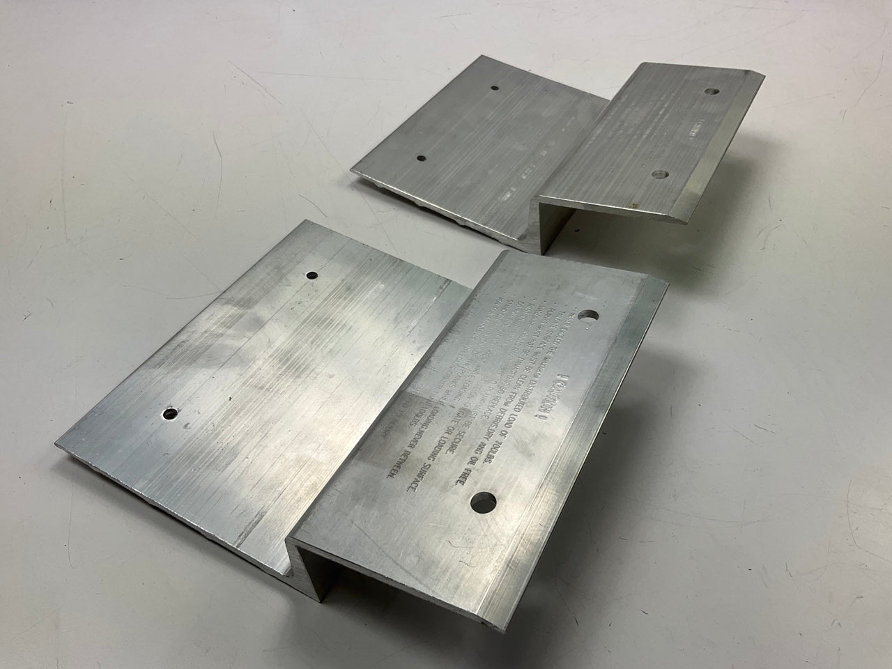 Pilot CG20 Aluminum Ramp End Kit, 700 LBs, Convert Wood Boards Into Loading Ramp