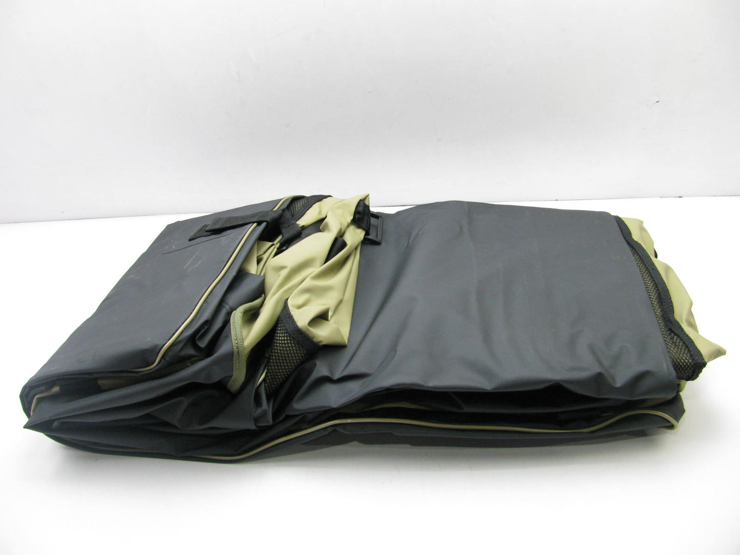 NAVIGATOR CG43 Aerodynamic Water Resistant Roof Top Cargo Carrier Bag - 18 Cu Ft
