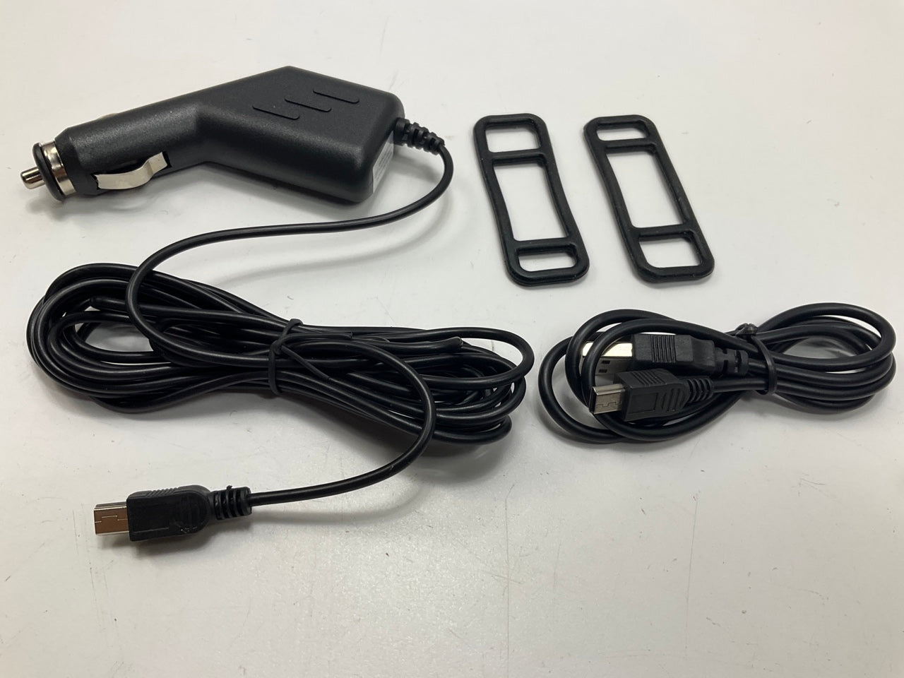 Pilot CL-3037 Rear View Mirror Dash Cam 4GB Storage Card Included