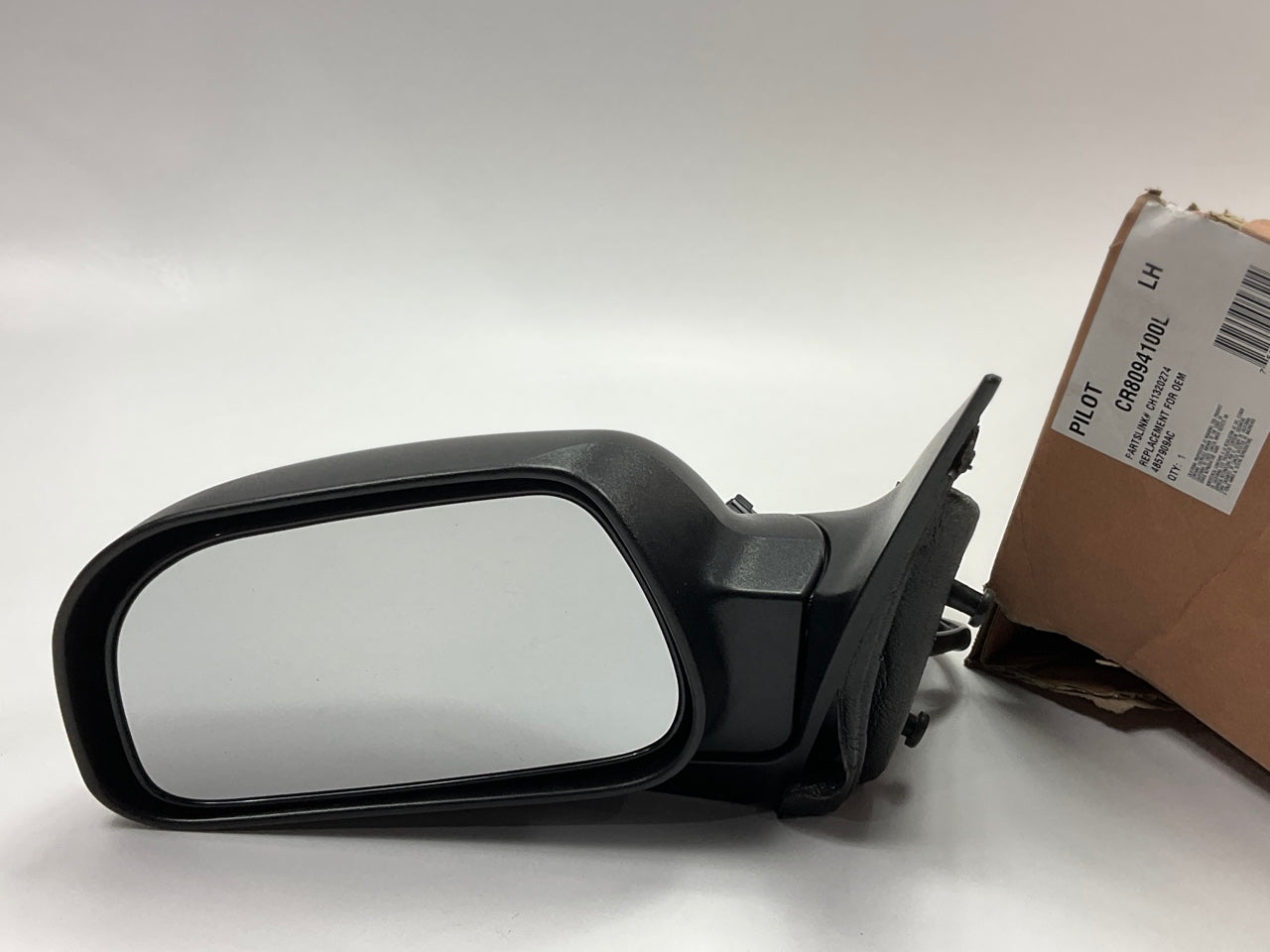 Pilot CR8094100L Front Left Side Mirror For 2004-2005 Pacifica