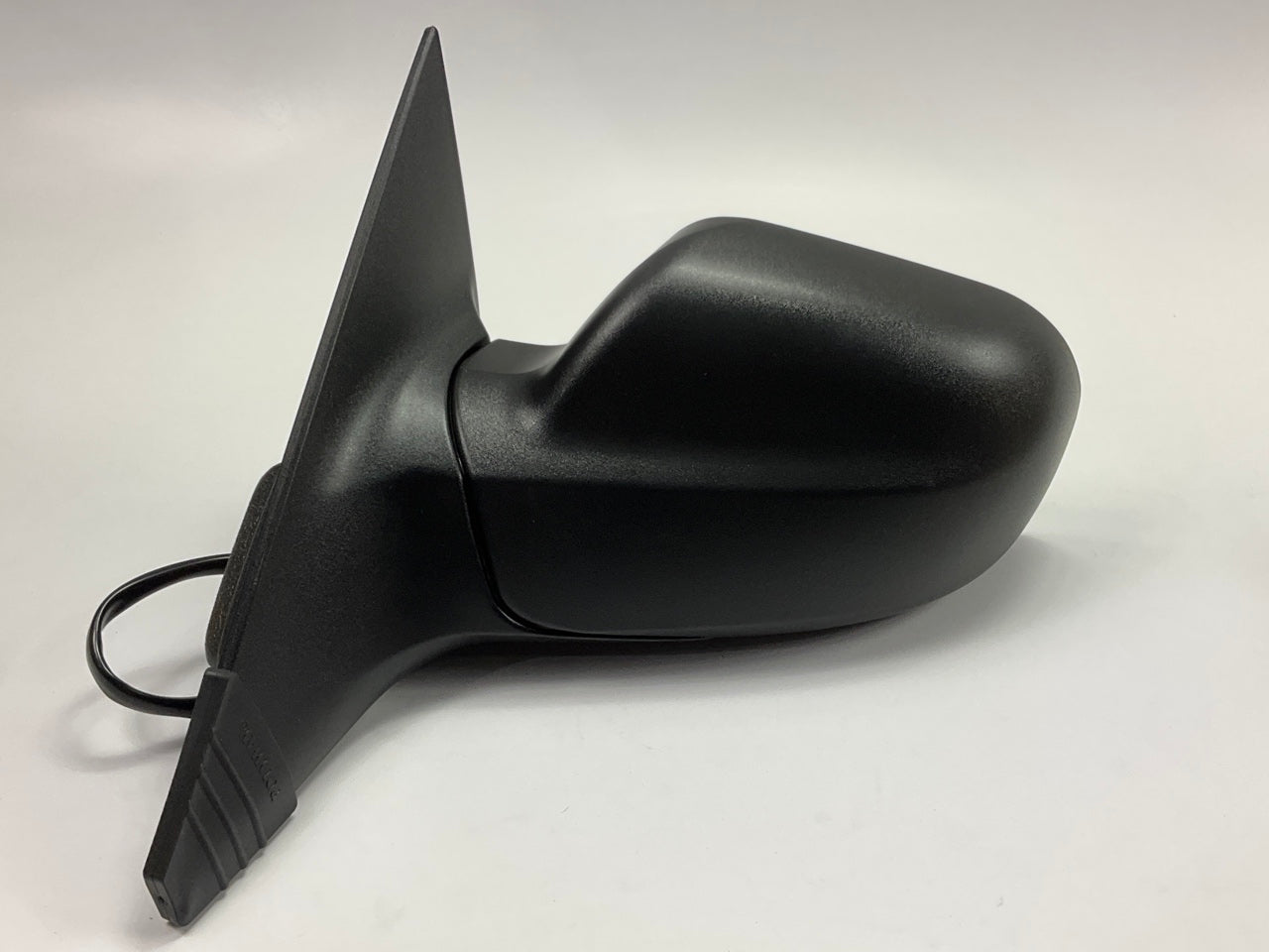 Pilot CR8094100L Front Left Side Mirror For 2004-2005 Pacifica
