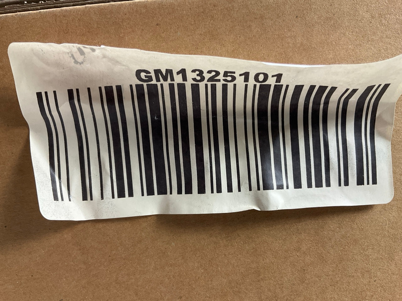 Pilot CV6409410-2R00 Right Passenger Side Door Mirror