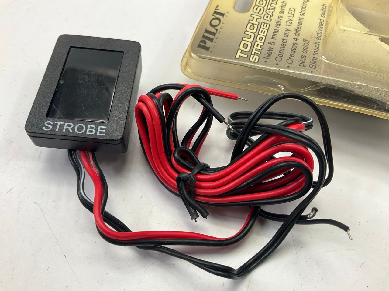 Pilot CZ-3060 Touch Screen LED Strobe Pattern Selector 12V