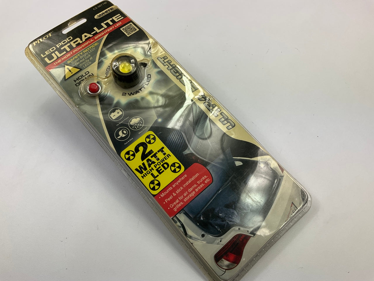Pilot CZ-3071W Ultra-Lite White LED Pod - 2 Watt