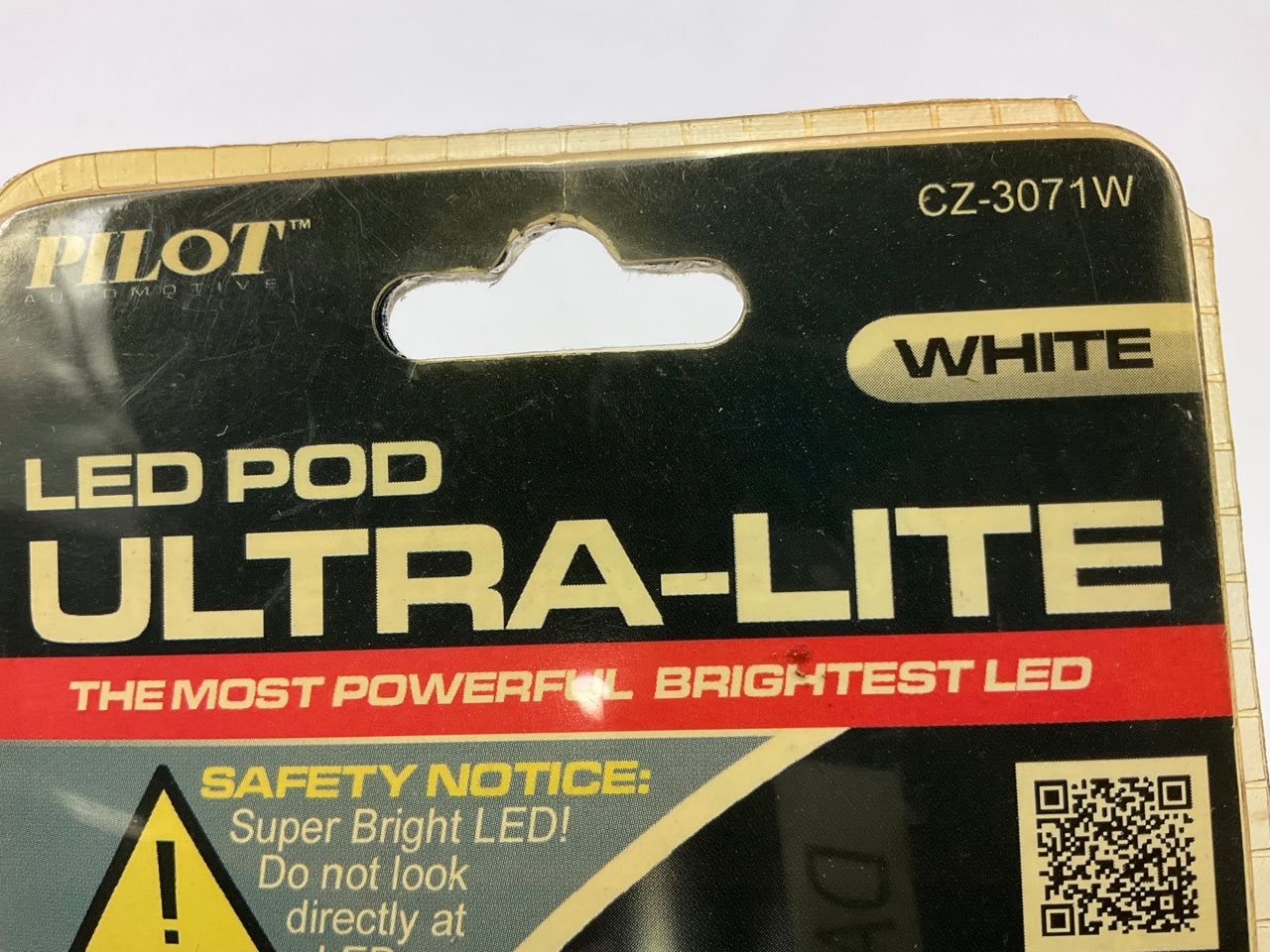 Pilot CZ-3071W Ultra-Lite White LED Pod - 2 Watt