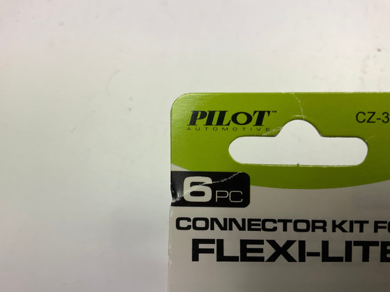 Pilot CZ3200 LED Flex Light Strip Connector Kit, Connect More Than One LED Strip