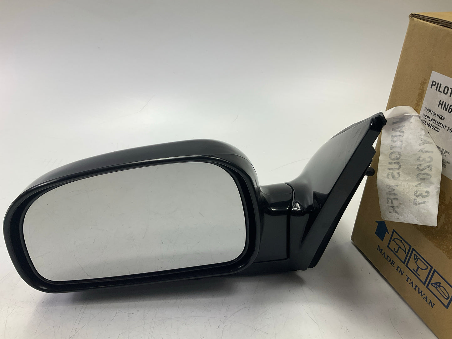 Pilot HN6509410-1L00 Folding Power Left Drivers View Mirror For 2001-06 Santa Fe