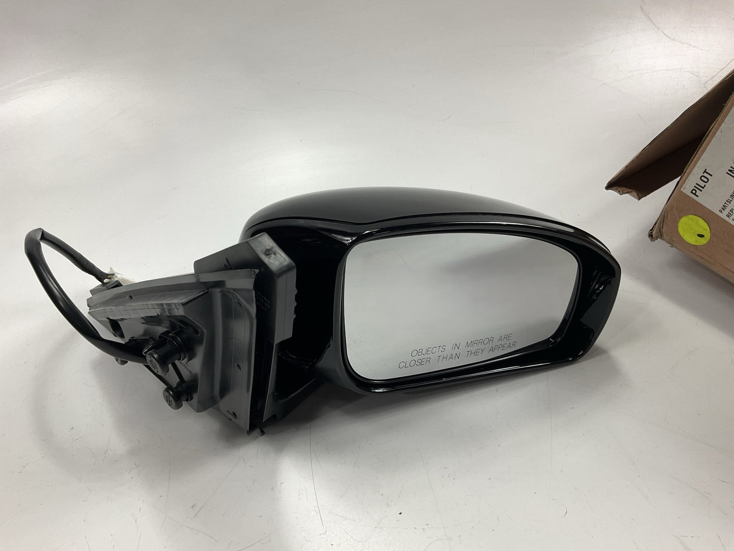 Pilot IN419410GR Right Heated Power Mirror For 2007-2008 INFINITI G35