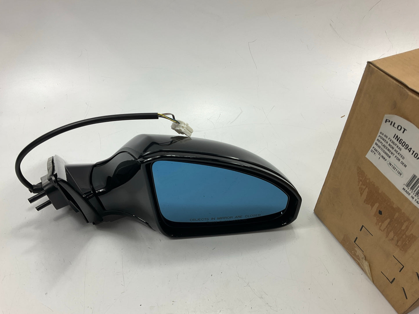 Pilot IN609410AR Right Mirror For 2003-2005 INFINITI FX35, 03-05 FX45
