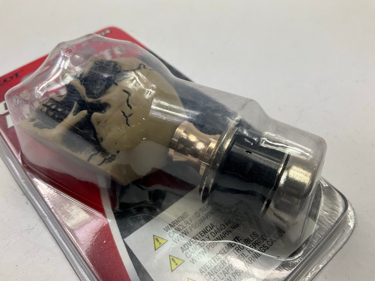 Pilot IP-1014 Skull Cigarette Lighter