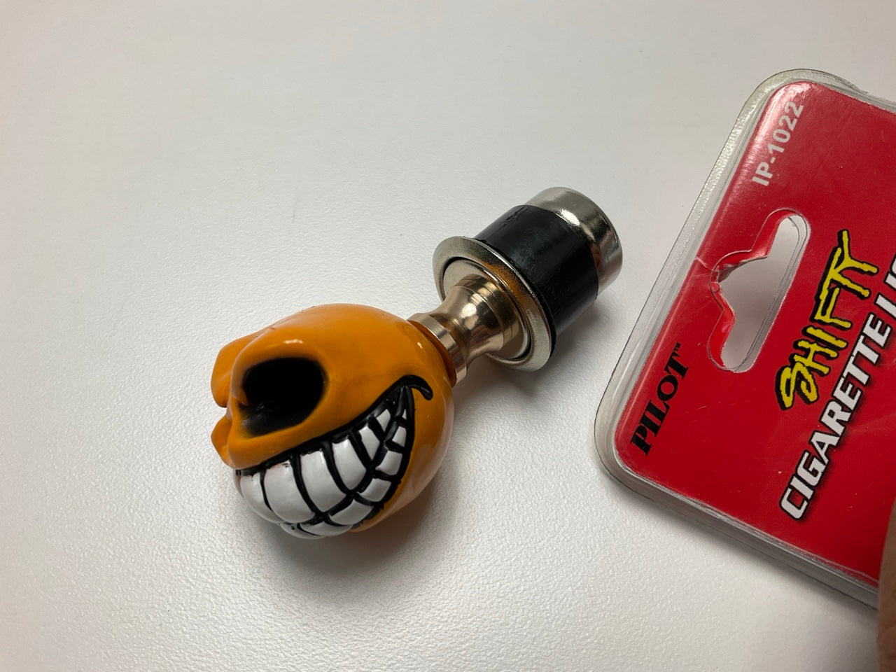 Pilot IP-1022 ''Shifty'' Cigarette Lighter Element