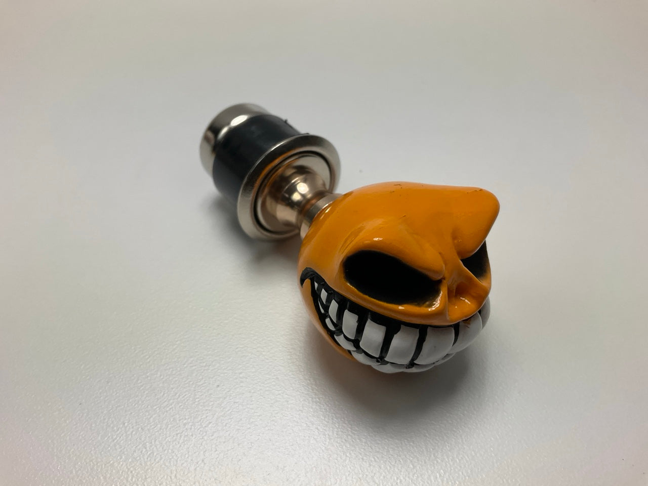 Pilot IP-1022 ''Shifty'' Cigarette Lighter Element