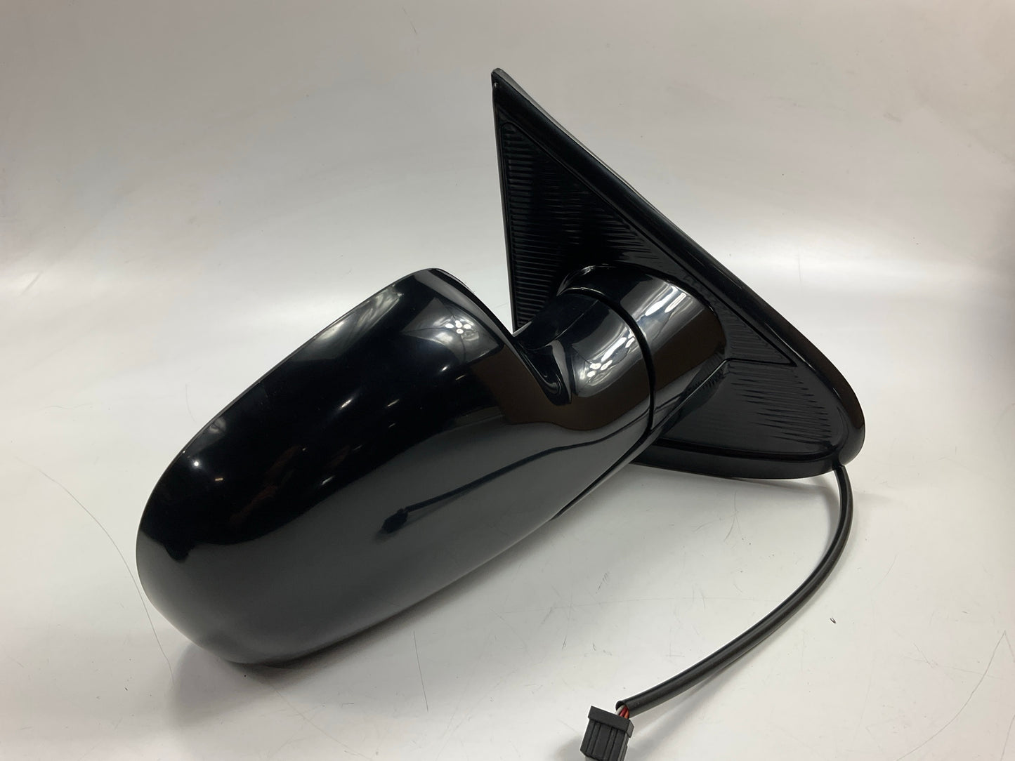 Pilot MI-070 Folding Right Mirror For 2001-2007 Dodge Grand Caravan, Paintable