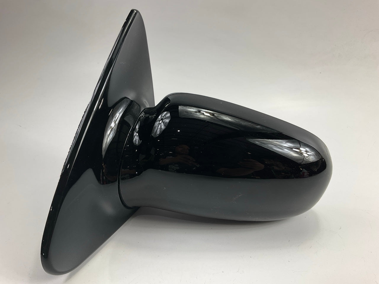 Pilot MI072 Left Power Mirror - 1995-2000 Chevrolet Cavalier, Pontiac Sunfire