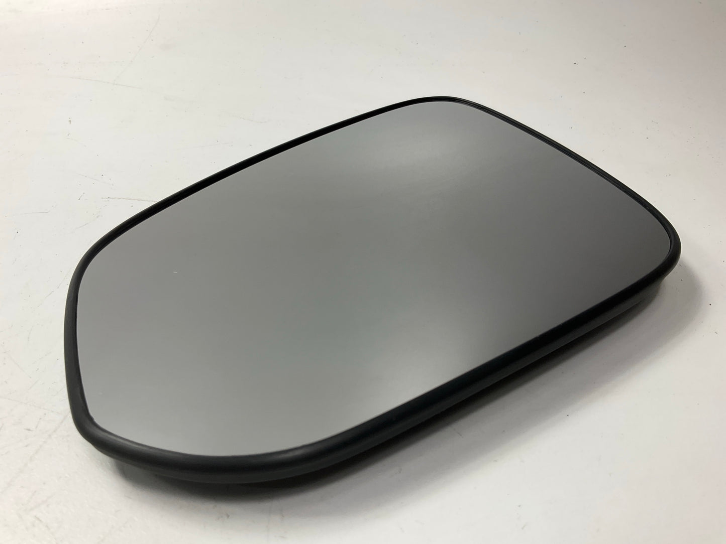 Pilot MI-3426 Left Mirror Glass, Heated, For 2013-2018 Toyota RAV4