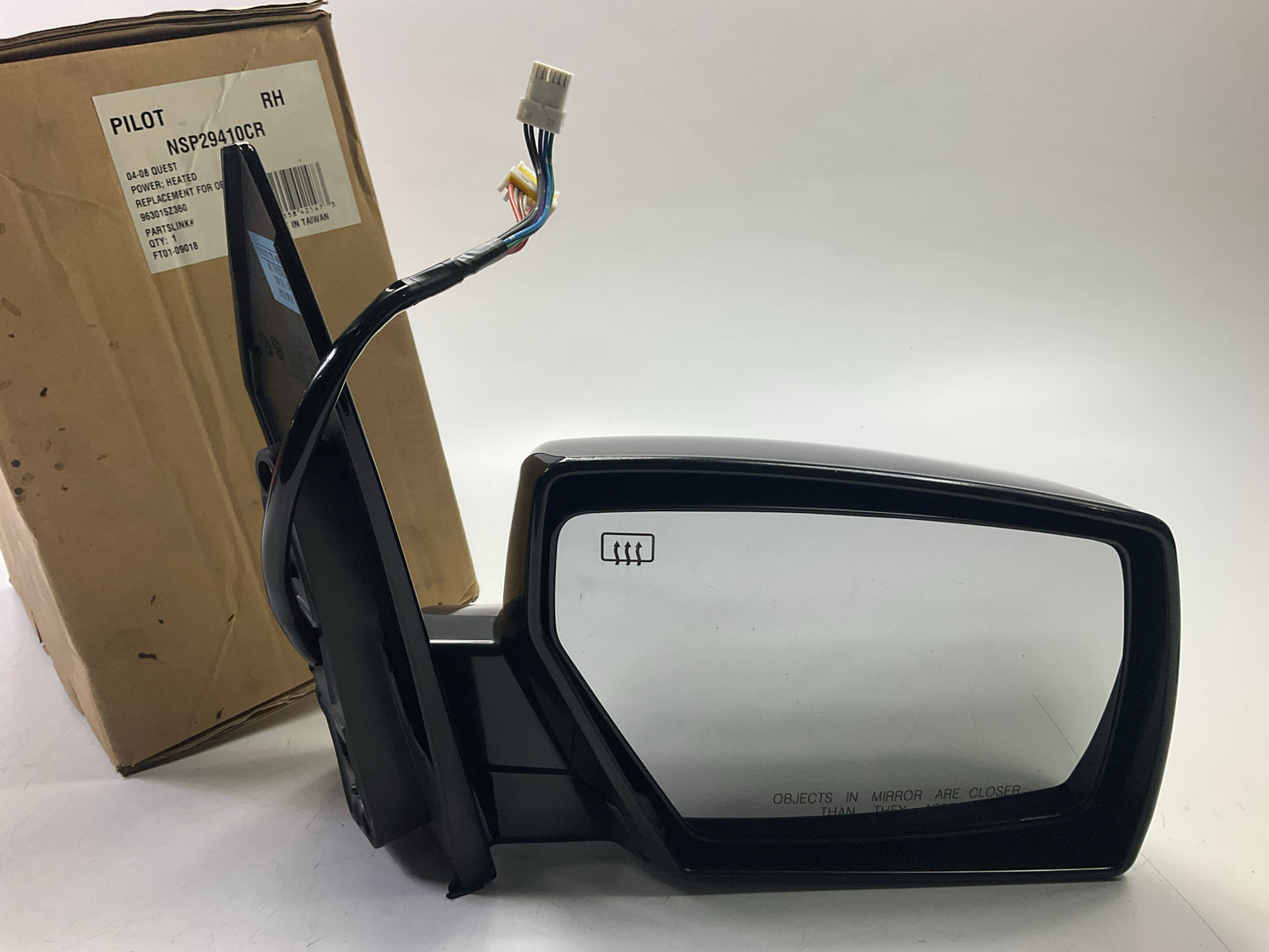 Pilot NSP29410CR Right Heated Power Mirror W/ Puddle Lamp For 2004-2009 Quest