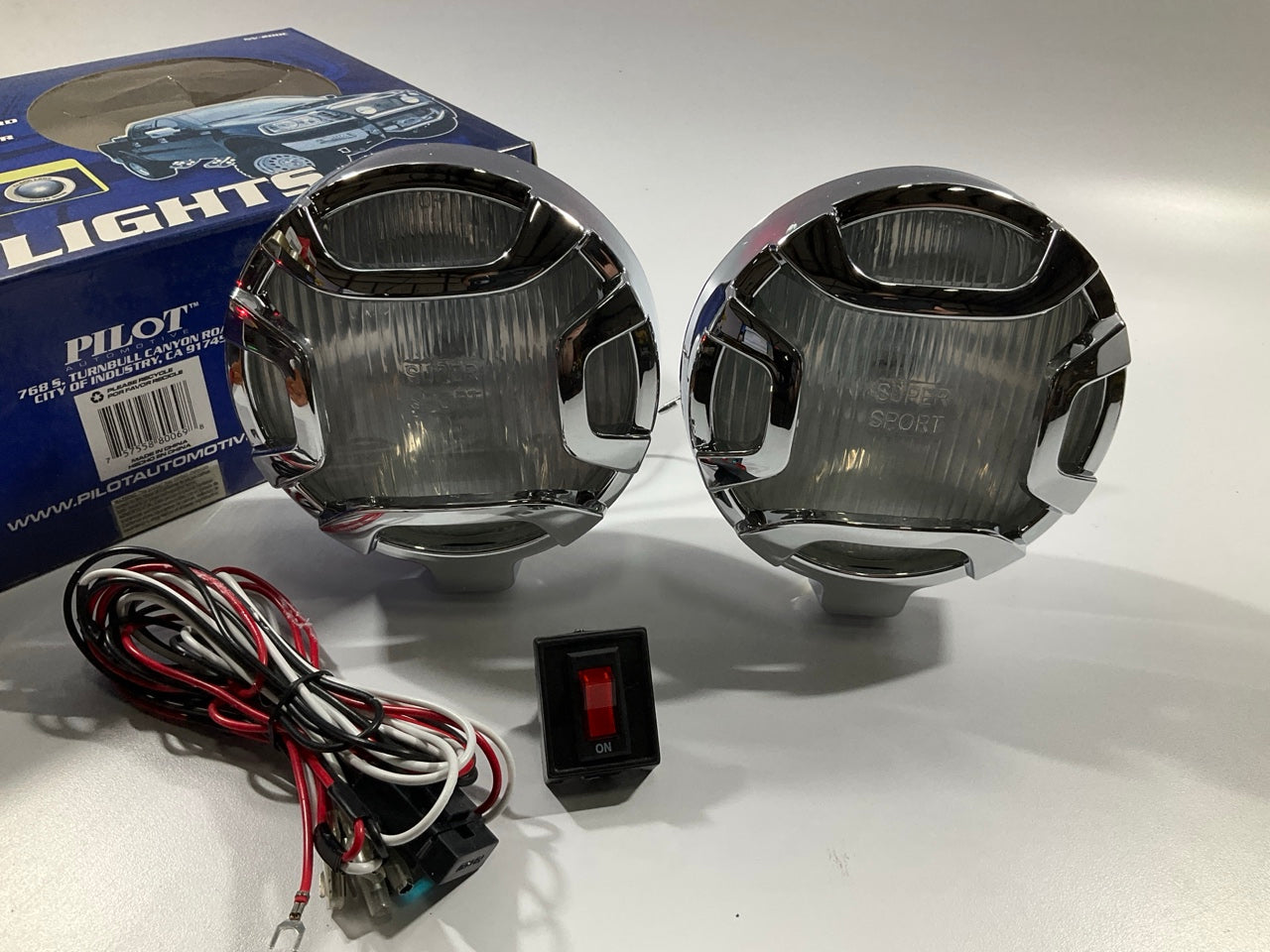 Pilot NV200C Truck 6'' Driving Light Lamp Kit, 55W, Chrome, With Switch & Harness