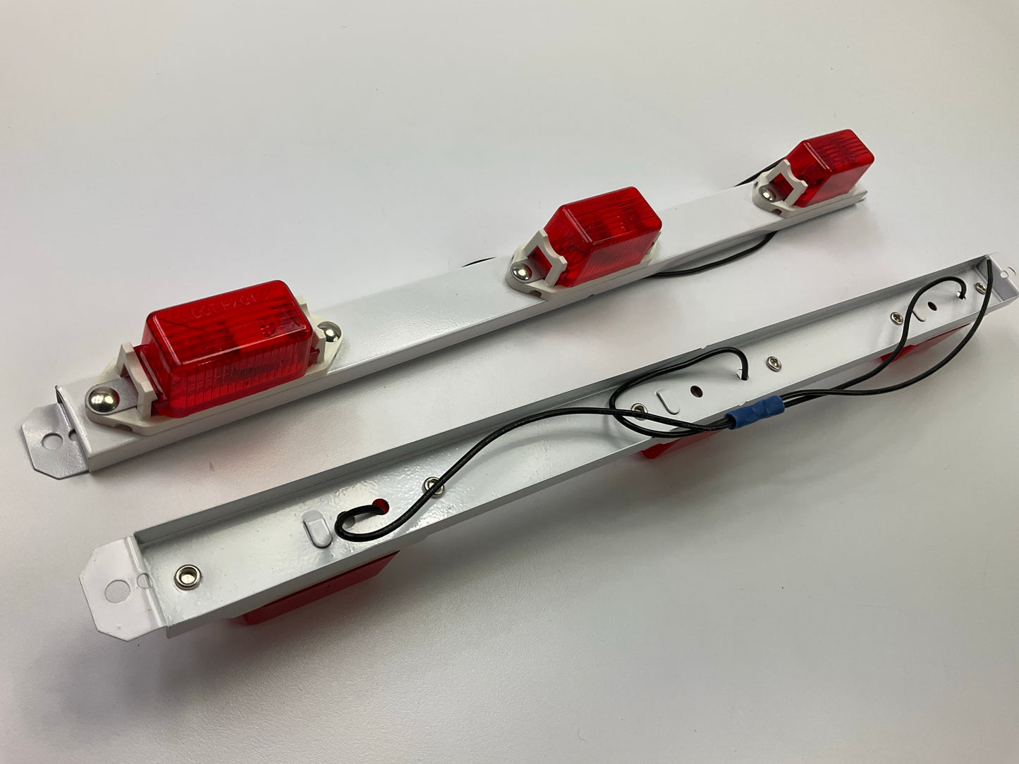 (2) Pilot NV-5007R 16'' Red Trailer Light Bars Lamps