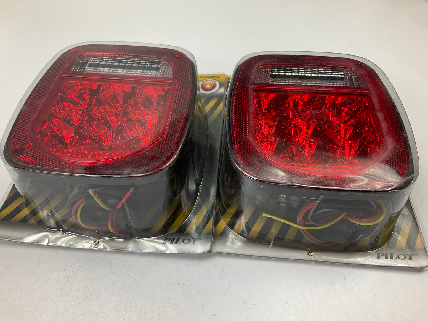 (2) Pilot NV5105L Red / Clear Rectangular Surface Mount LED Combo Light Lamps