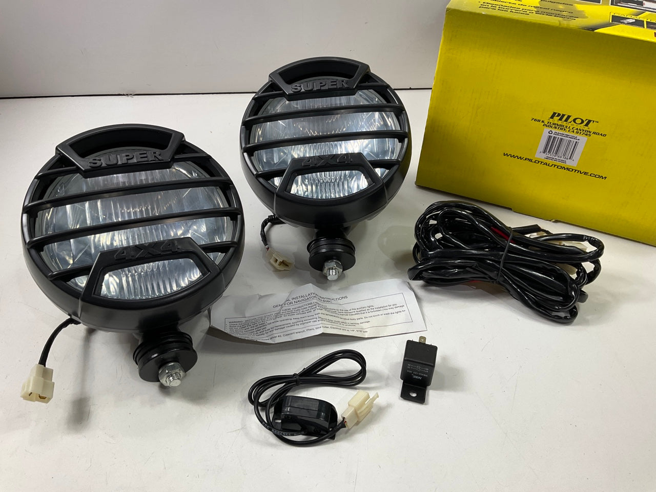 Pilot NV-808C 7'' Round Off-Road Light Lamp Kit W/ Black Stone Guard