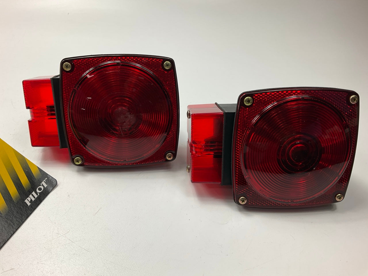 (2) Pilot NV5016RL Surface Mount Tail Combination Lamp W/ License & Reflector